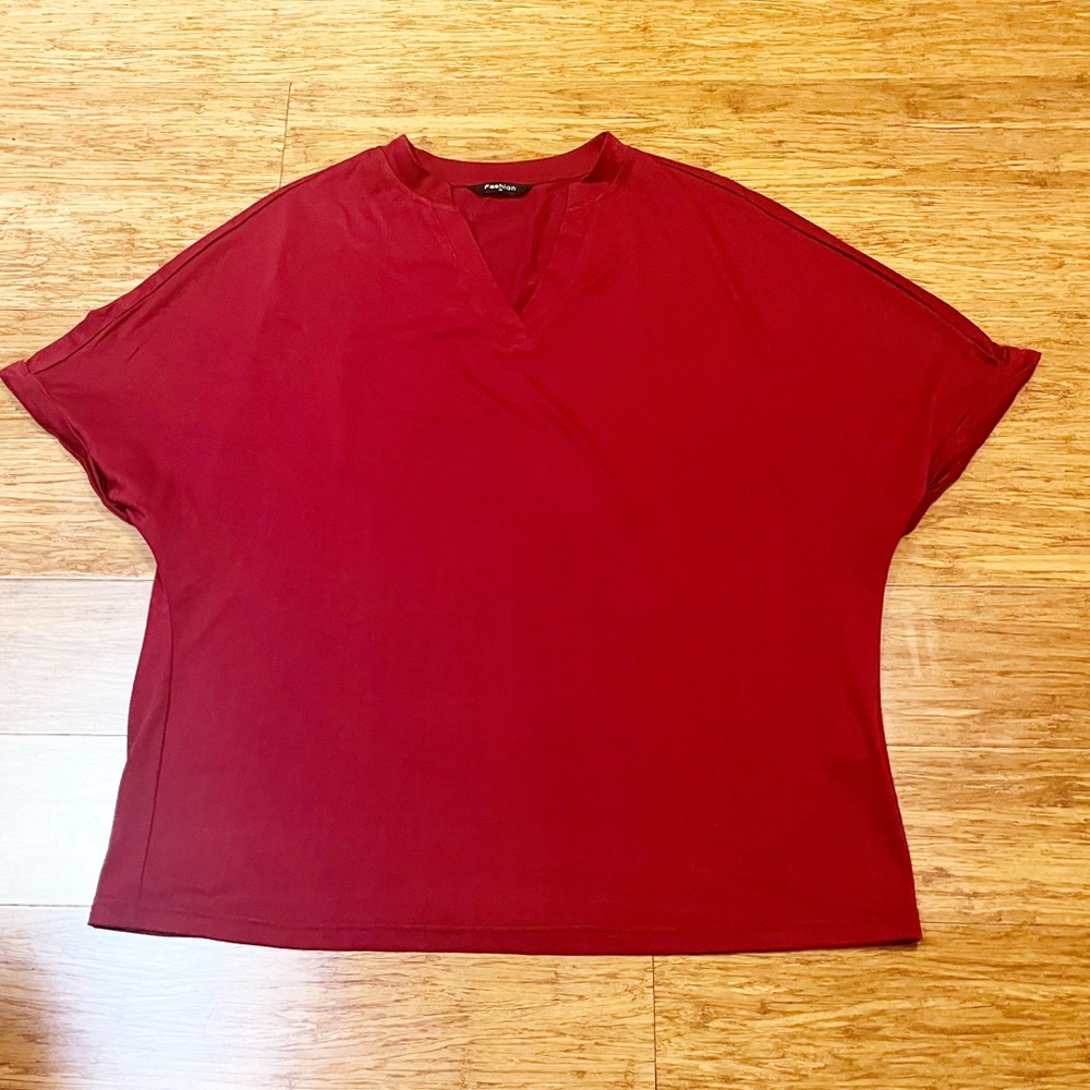 NWOT Burgundy Maroon V-Neck Oversized Blouse | Loose Fit | Size Medium - Picture 10 of 15